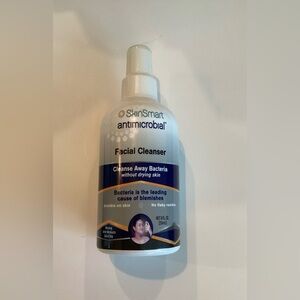 SkinSmart antimicrobial Facial Cleanser for Acne - BRAND NEW & SEALED